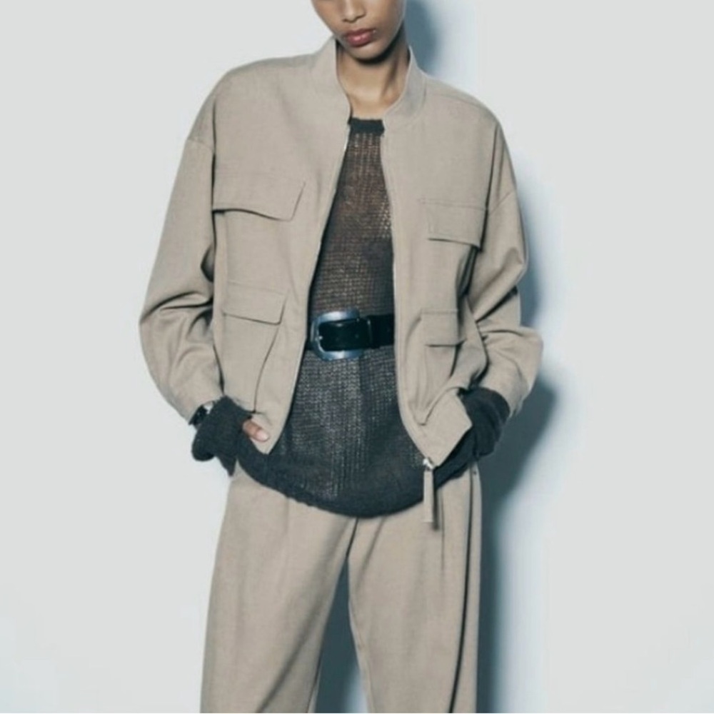 Zara Pocketed Bomber Jacket Size L